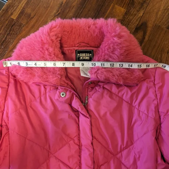 Guess Jacket size Small. - Picture 12 of 13